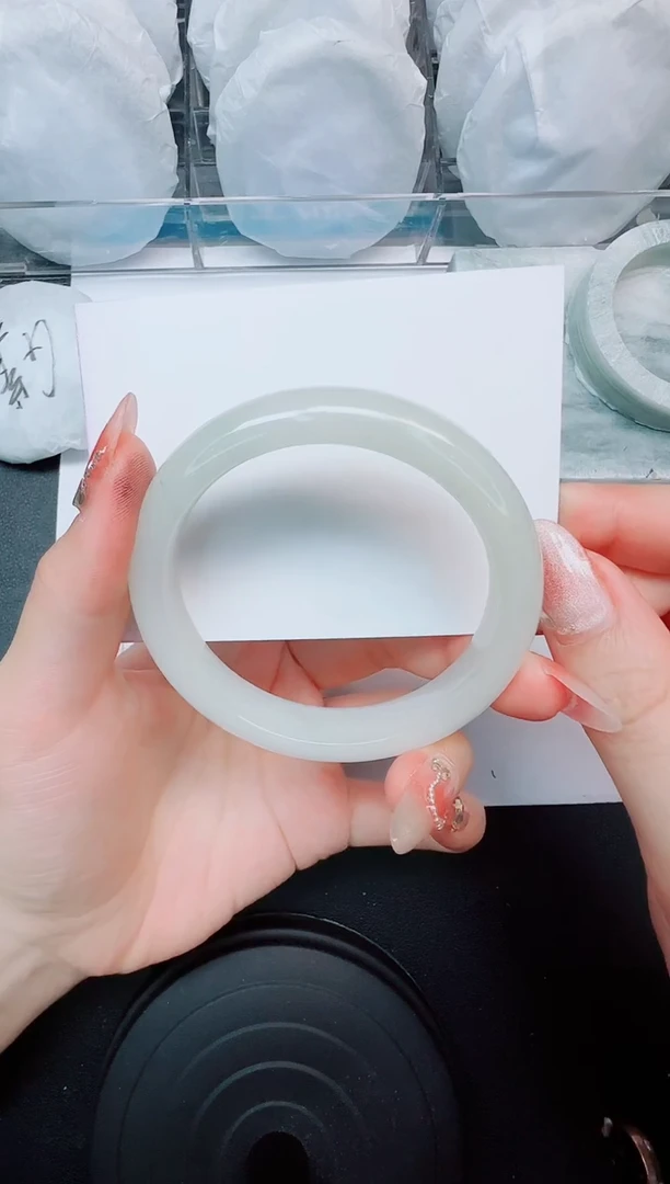 石英质玉手镯未镶嵌259/58.9