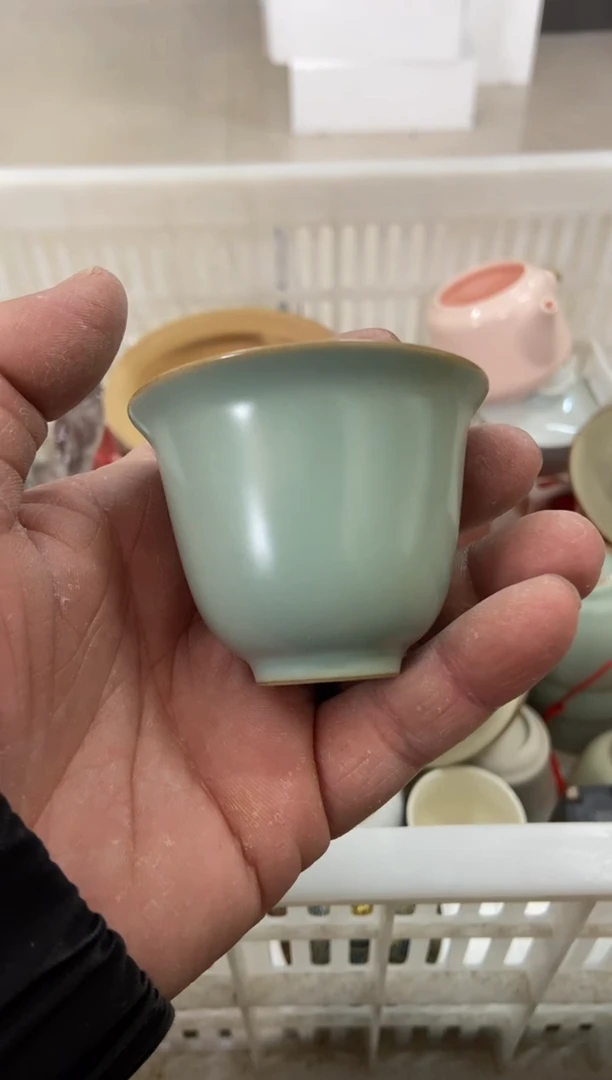 杯子瓷无运费险有瑕疵的摄影的产品有使用过的痕迹有点脏介意勿拍