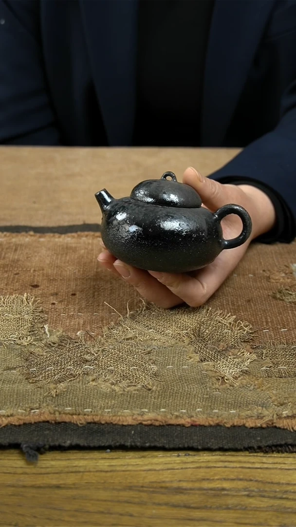 V**7原矿陶土手作柴烧正把壶