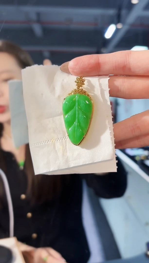 【闪购商品】翡翠颈饰18K金镶嵌缅料A货/支持复检/一件