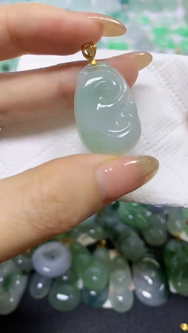 颈饰未镶嵌翡翠A货