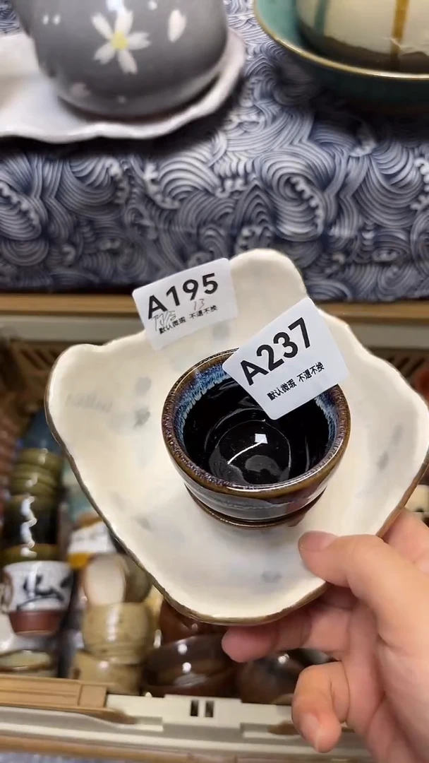 瓷片阿****?喵喵家都是大漂亮