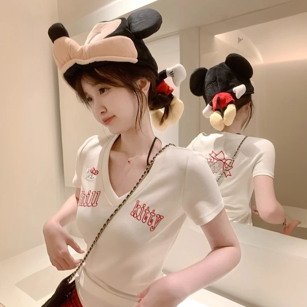 甜辣风kitty猫蕾丝镂空v领短袖t恤女夏新款拼接卡通修身显瘦上衣