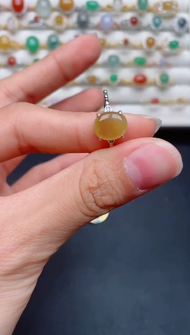 【闪购商品】翡翠戒指银S925镶嵌............1