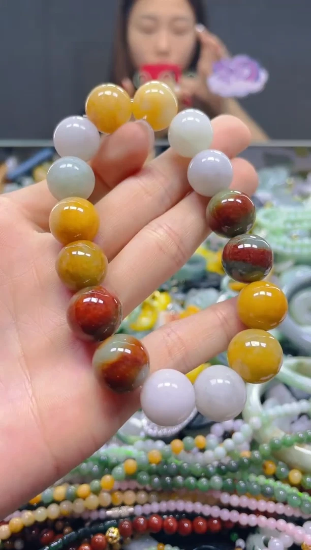 颈饰未镶嵌翡翠13MM/M/翡翠A货，一件也是批发价