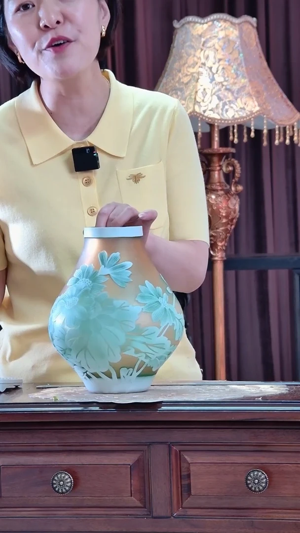 琉璃手工艺品格雷
