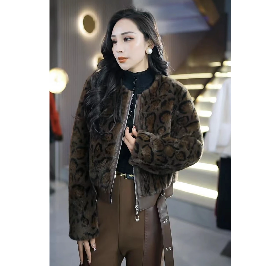 冬季时尚休闲百搭豹纹机车风雕雕皮毛一体女士短款外套W5f6591