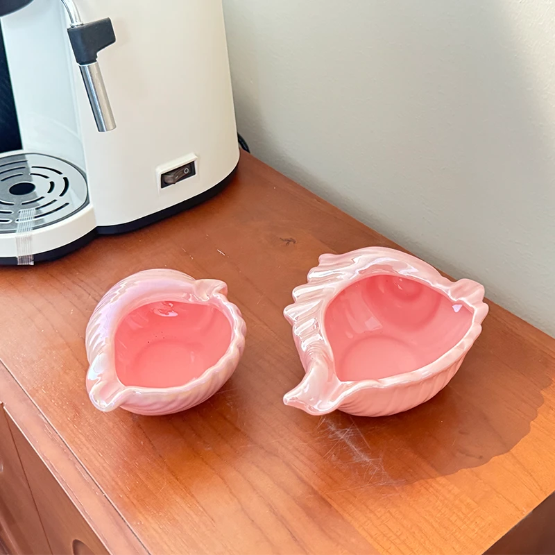 高颜值陶瓷烟灰缸创意个性潮流家用客厅防飞灰海螺收纳装饰牙签筒