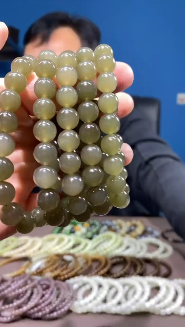 【闪购商品】和田玉手链未镶嵌颜色多样性发货拍一发一