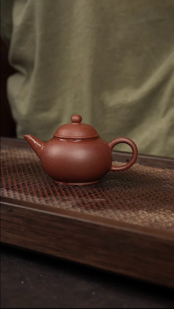 茶壶紫砂红降坡水平