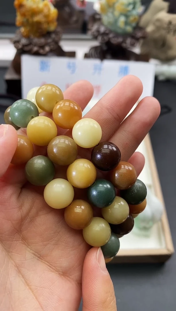 天然菩提手串随机发一件