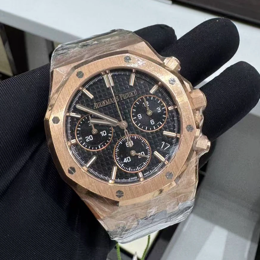 未使用 Audemars Piguet/爱彼 25年未使用皇家橡树系列26240OR