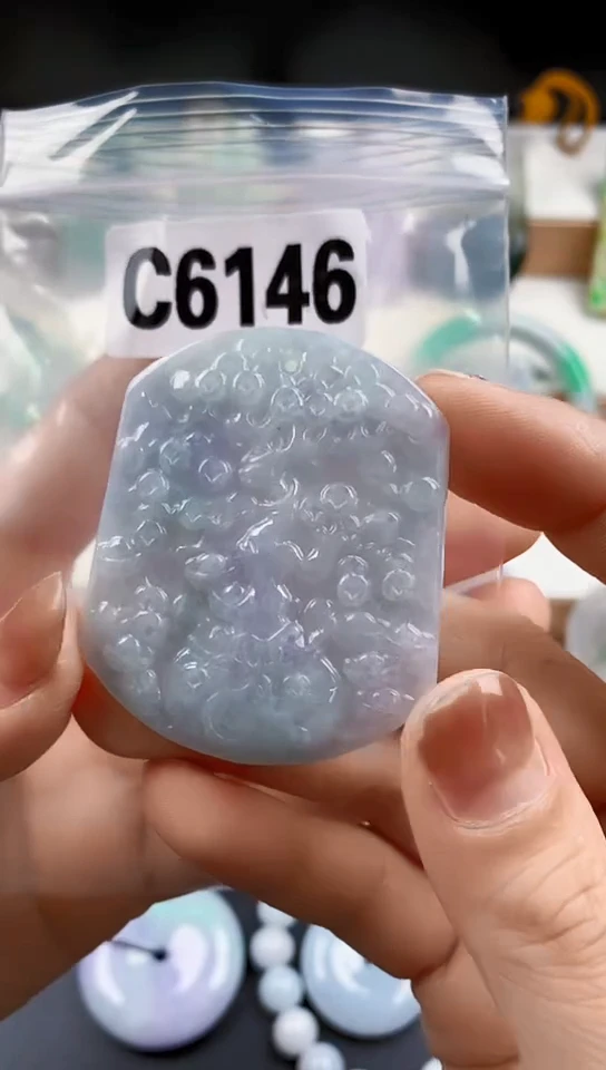颈饰未镶嵌翡翠天然翡翠吊坠挂件