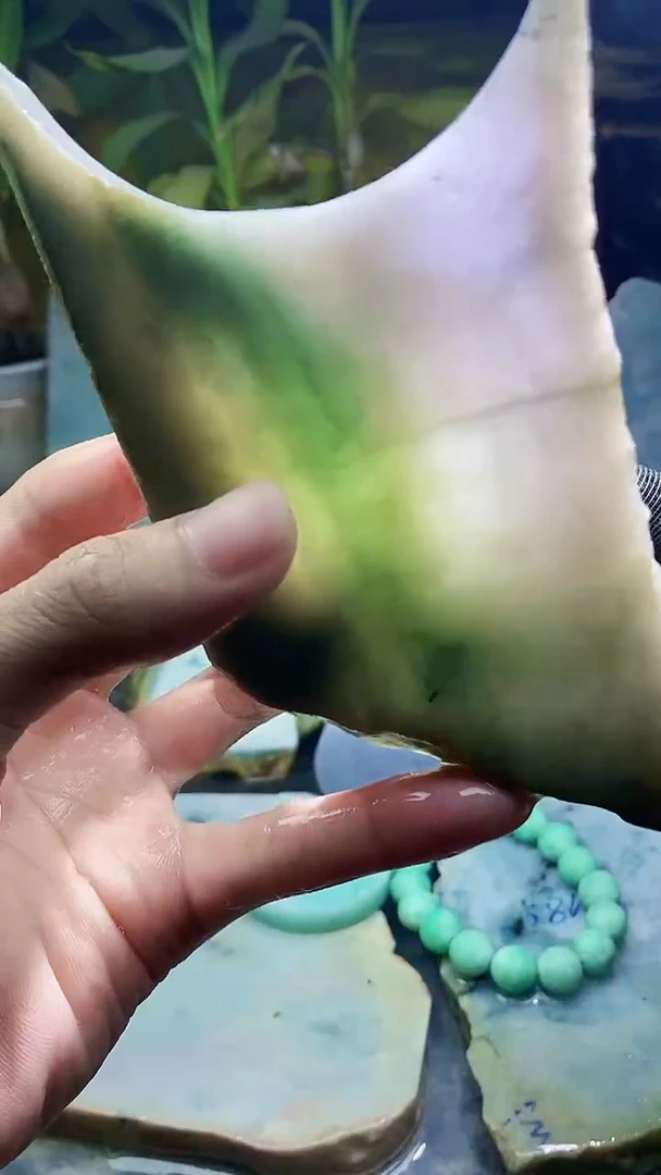 未镶嵌挂件翡翠小雨416