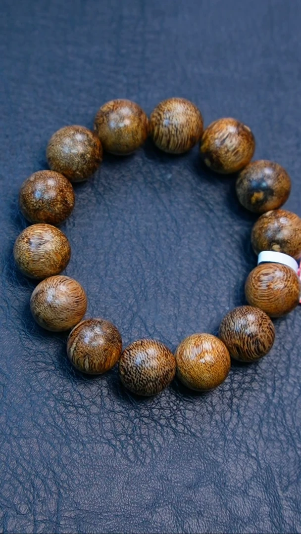 沉香手串1.6老惠安红油老料单圈24克+