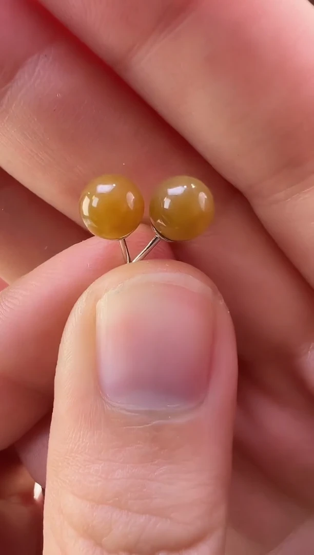 【闪购商品】和田玉（糖玉）耳饰未镶嵌1111111111