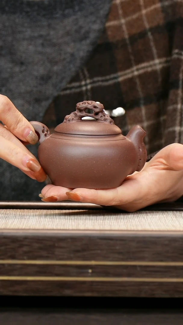 茶壶紫砂原矿天青泥暗肝 云根壶
