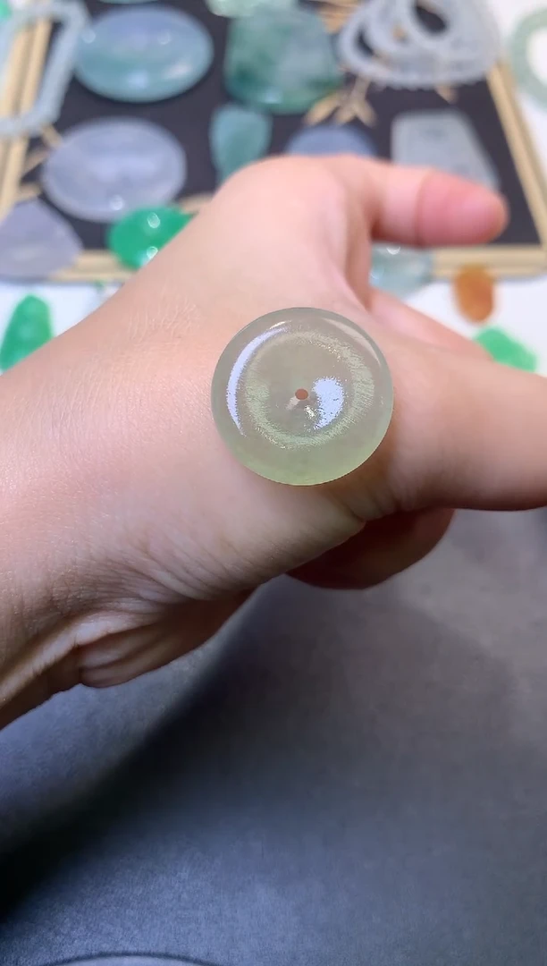 未镶嵌定制翡翠毛货