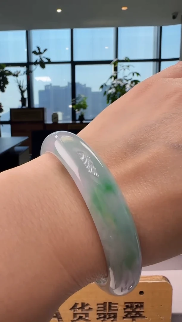 未镶嵌手镯翡翠YJ@@WS60104012