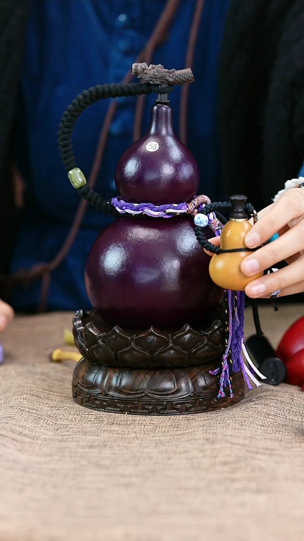 【闪购商品】56—光岳葫天然大漆酒葫芦不含莲花底座
