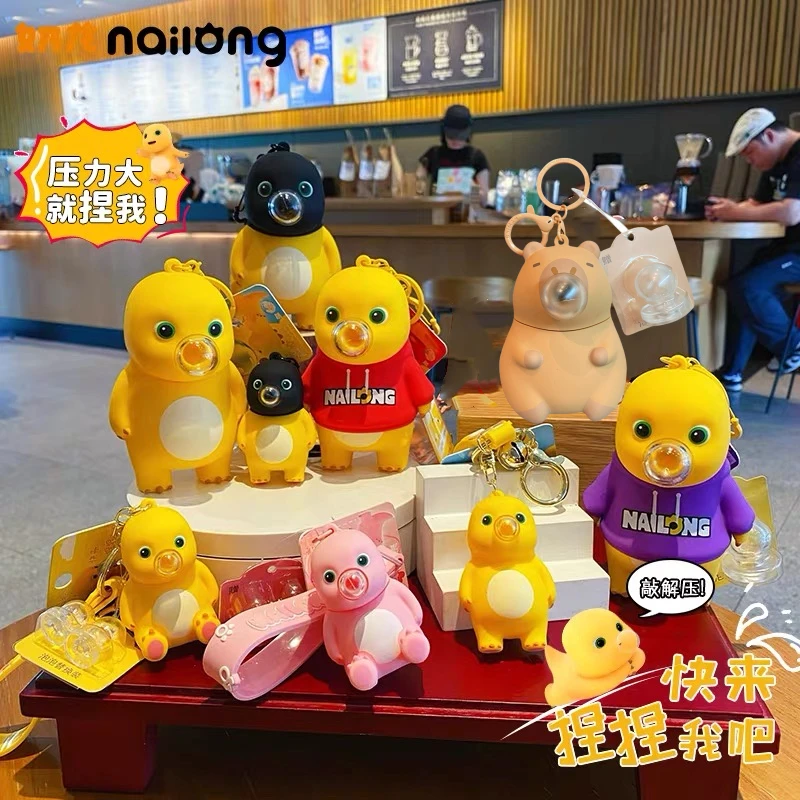 正版卡皮巴拉百茂大小水豚吹吐泡泡创意玩偶包包挂件捏捏解压玩具