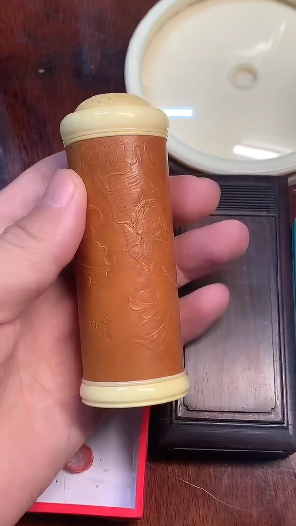 全新沈志均押花虫林龙落款，石志明监制落款，密胺口盖竹蛉葫芦筒