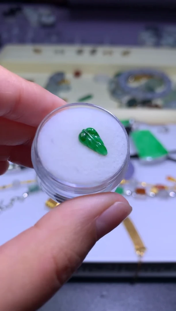 【闪购商品】定制翡翠未镶嵌毛货