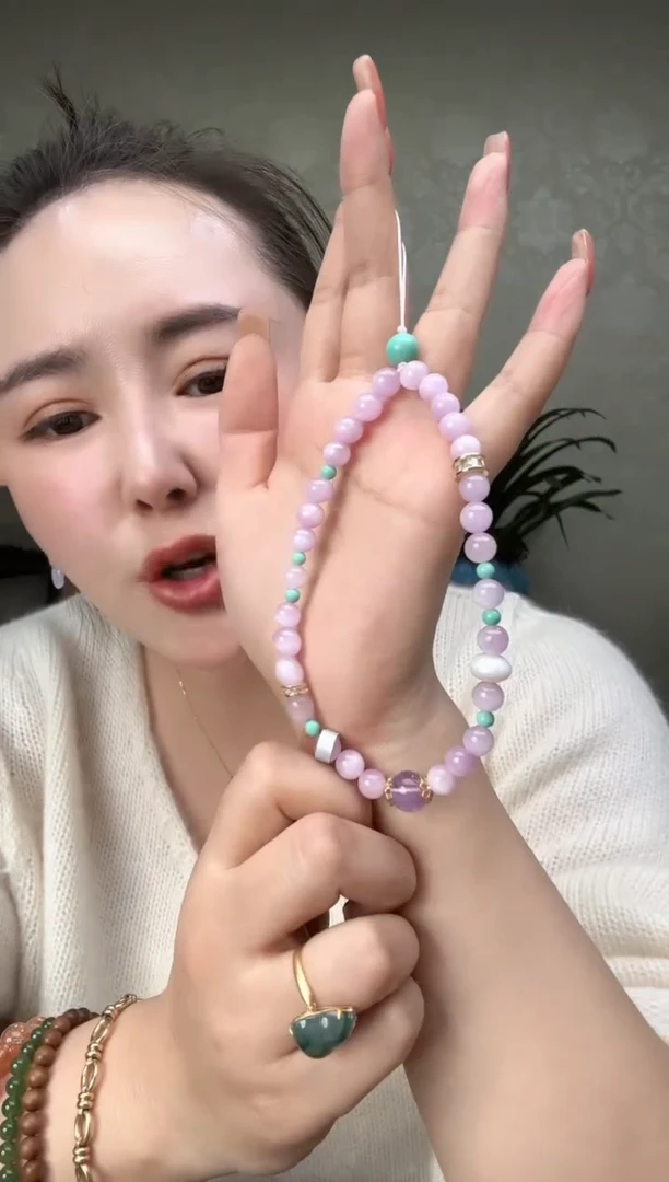 【闪购商品】锂辉石手串未镶嵌TZG0117058