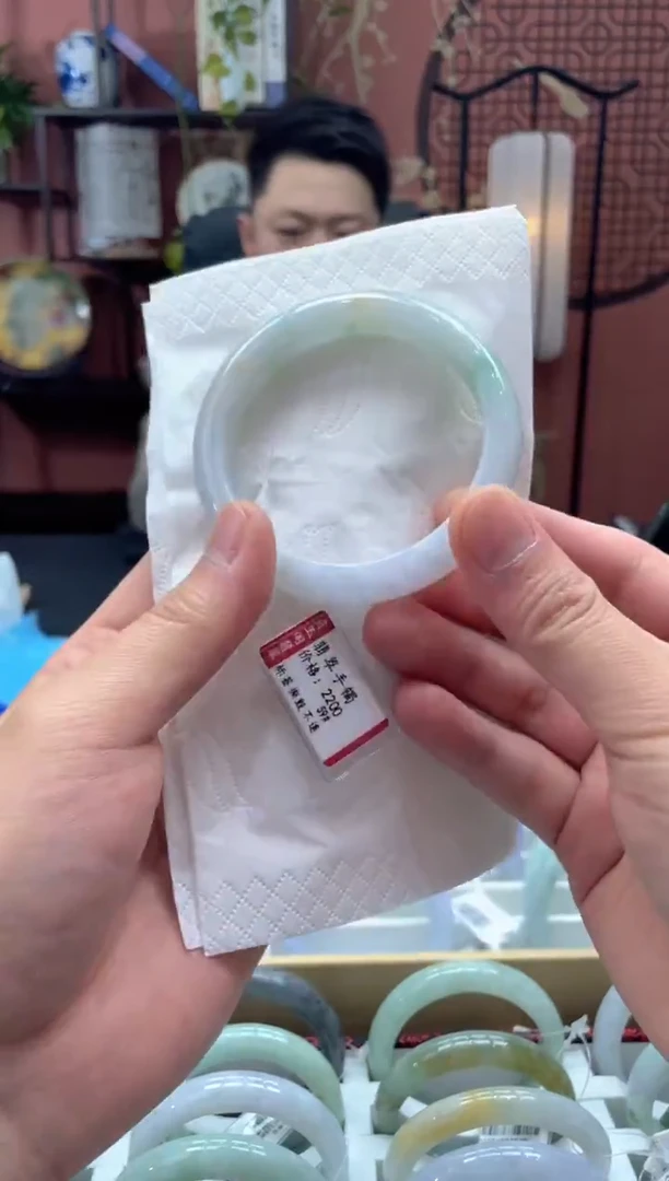 未镶嵌手镯翡翠00005911