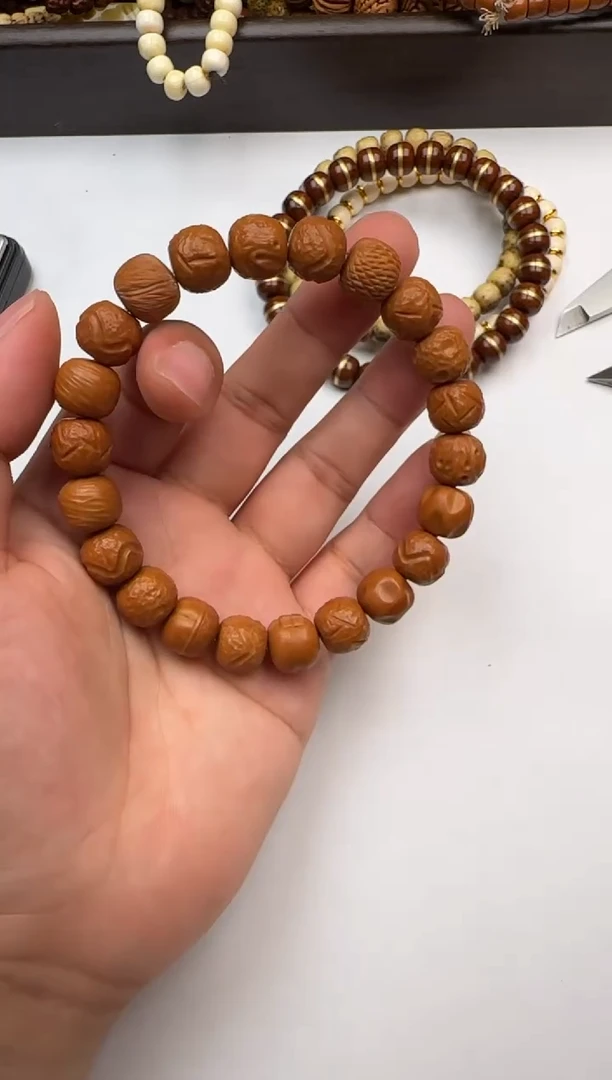 猴头核桃手串猴头手串雕刻