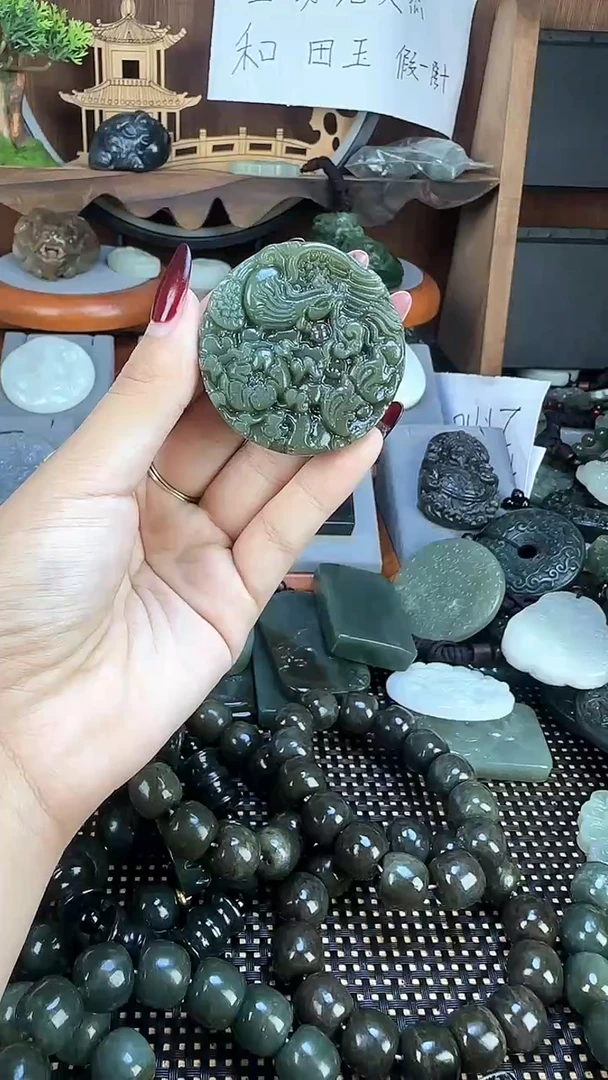 吊坠(不含链)未镶嵌和田玉1