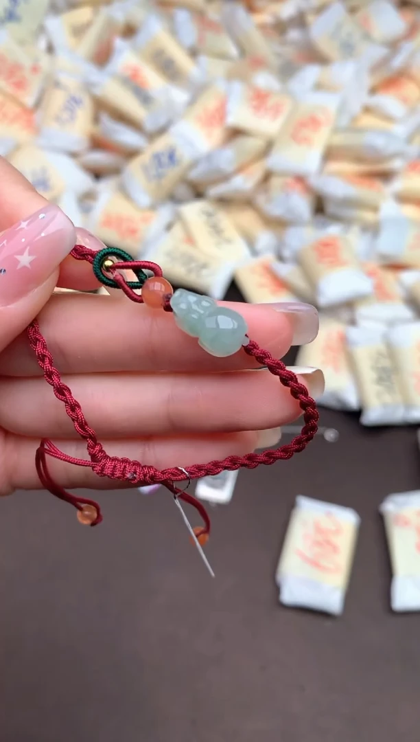 【闪购商品】翡翠手绳未镶嵌—