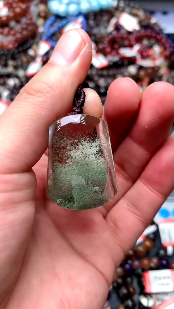 【闪购商品】水晶吊坠(赠链)未镶嵌101