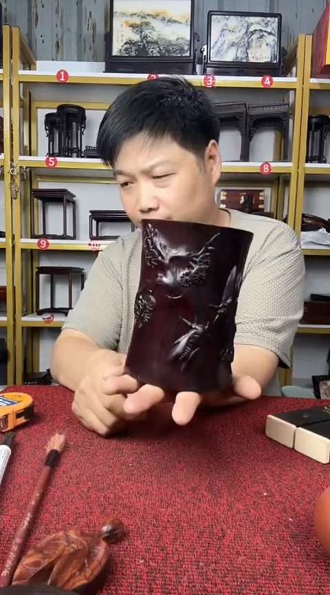 木大*人大红酸枝威奥笔筒