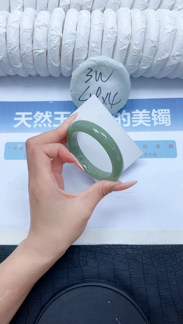 【闪购商品】石英质玉手镯未镶嵌G351-56.2