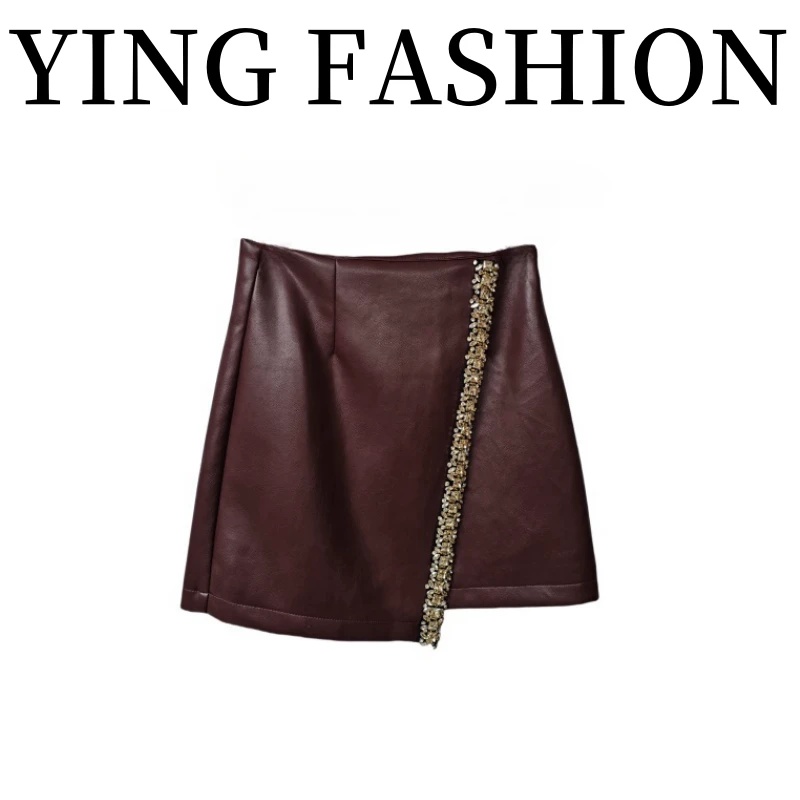 【YING FASHION】莹老板-时尚气质百搭显瘦条钻皮半裙 8120074 513
