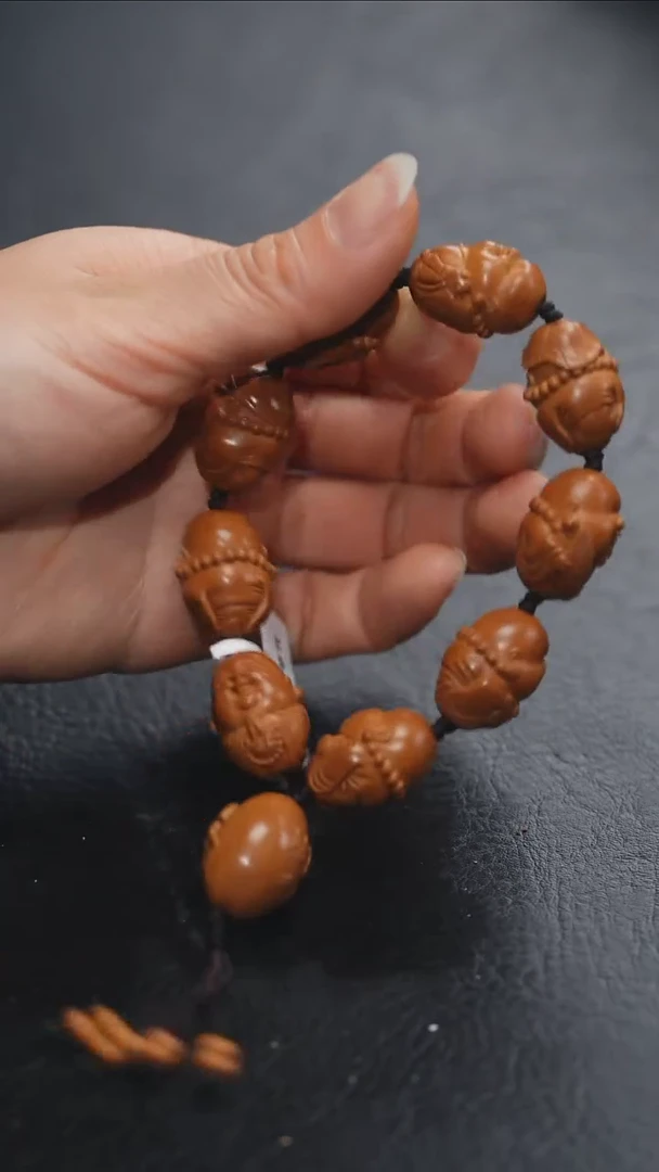 【闪购商品】橄榄核吊坠橄榄核