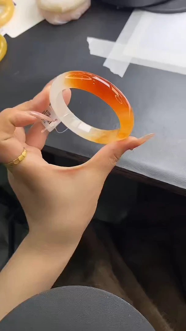 未镶嵌手镯石英质玉w245-HHB57+