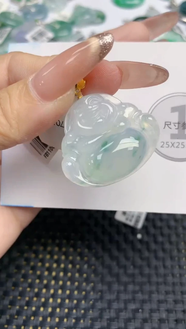 颈饰18K金镶嵌翡翠天然缅甸A货翡翠百元以上9元证书费自理
