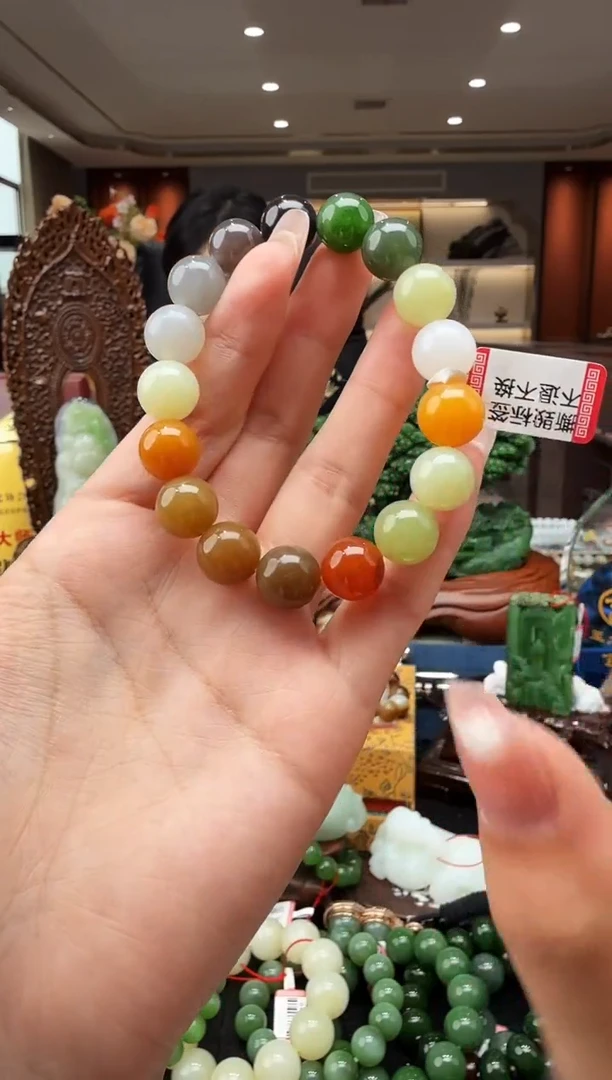 颈饰未镶嵌和田玉db12