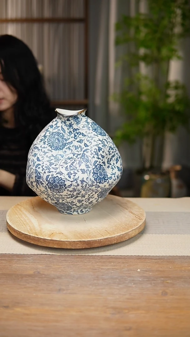 【闪购商品】陶瓷  花器青花瓷缠枝莲大肚