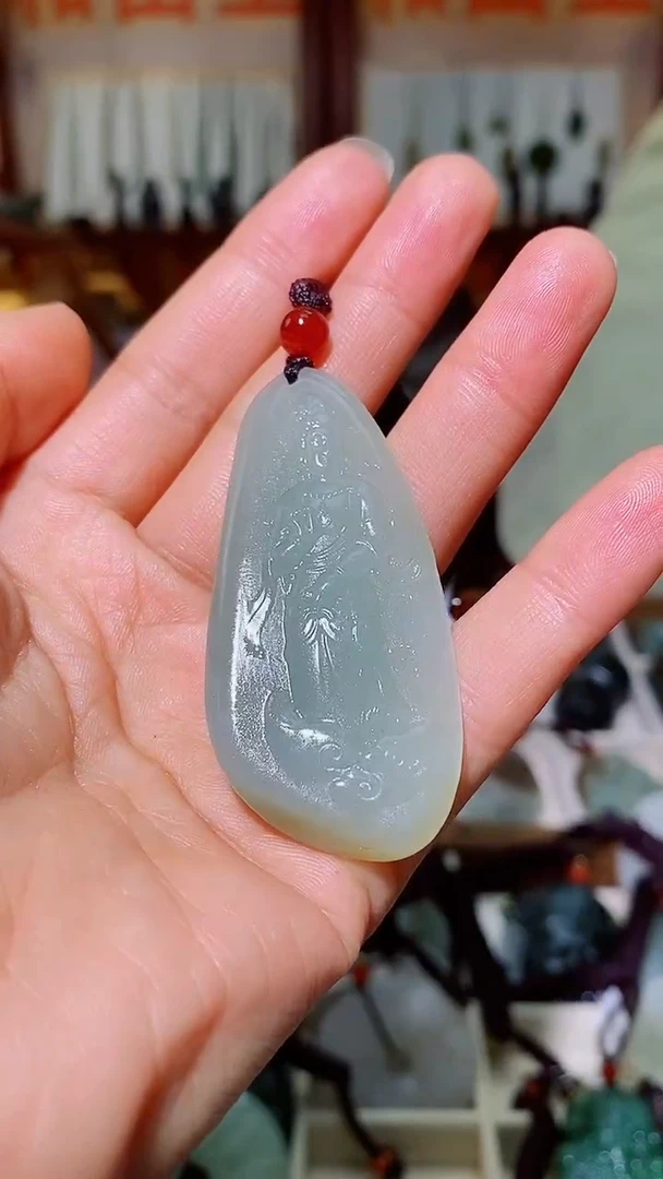 颈饰未镶嵌和田玉1