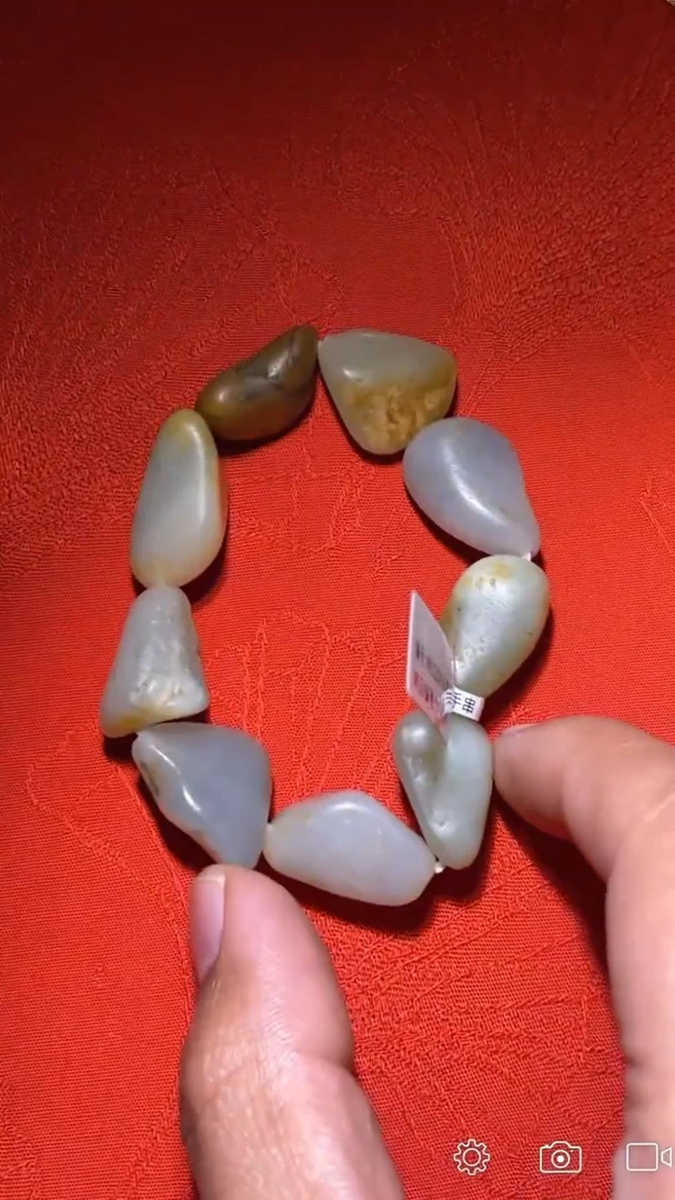 未镶嵌和田玉把件MO 随型手串