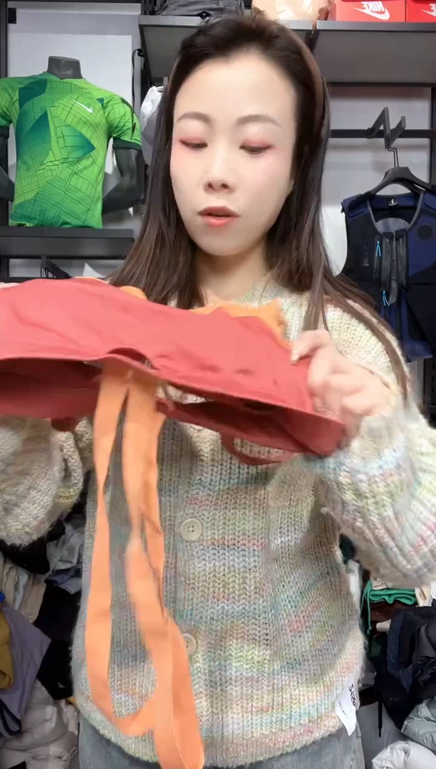 1137闪购编码  运动卫衣裤以直播间过款为准 尺码. M