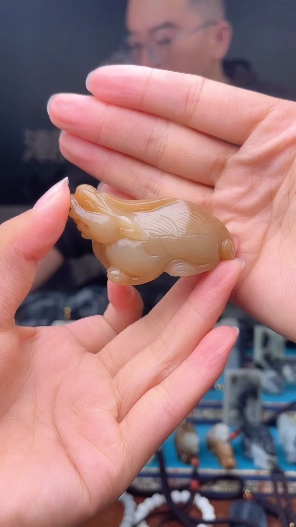 未镶嵌和田玉挂件1