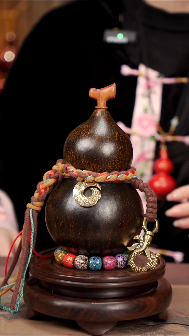 【闪购商品】99易林大漆酒葫芦----98