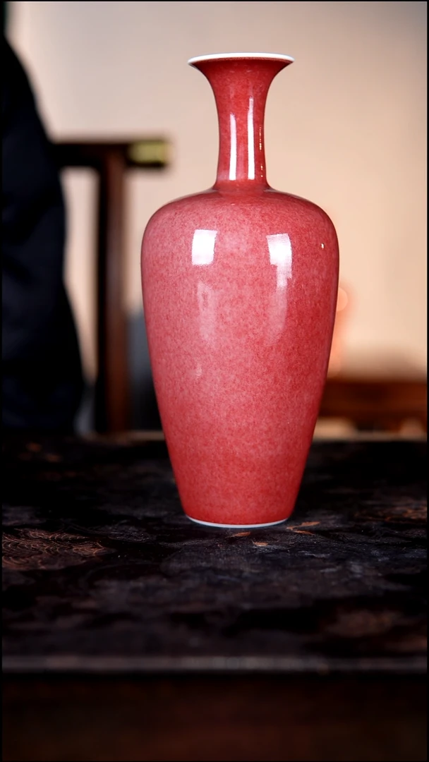 瓶白泥豇豆红陶瓷