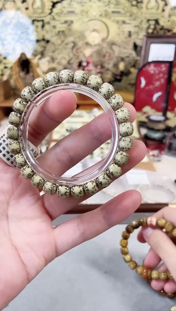 手串星月菩提9*8月带横纹一线天 微氧化 银标级 一物一图！