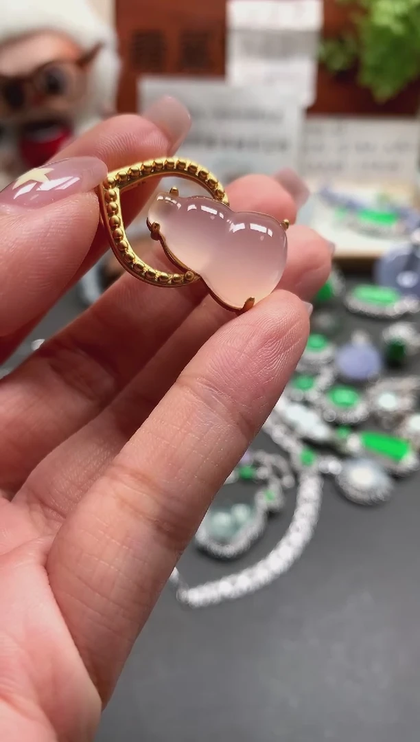 玛瑙/玉髓颈饰合金吊坠