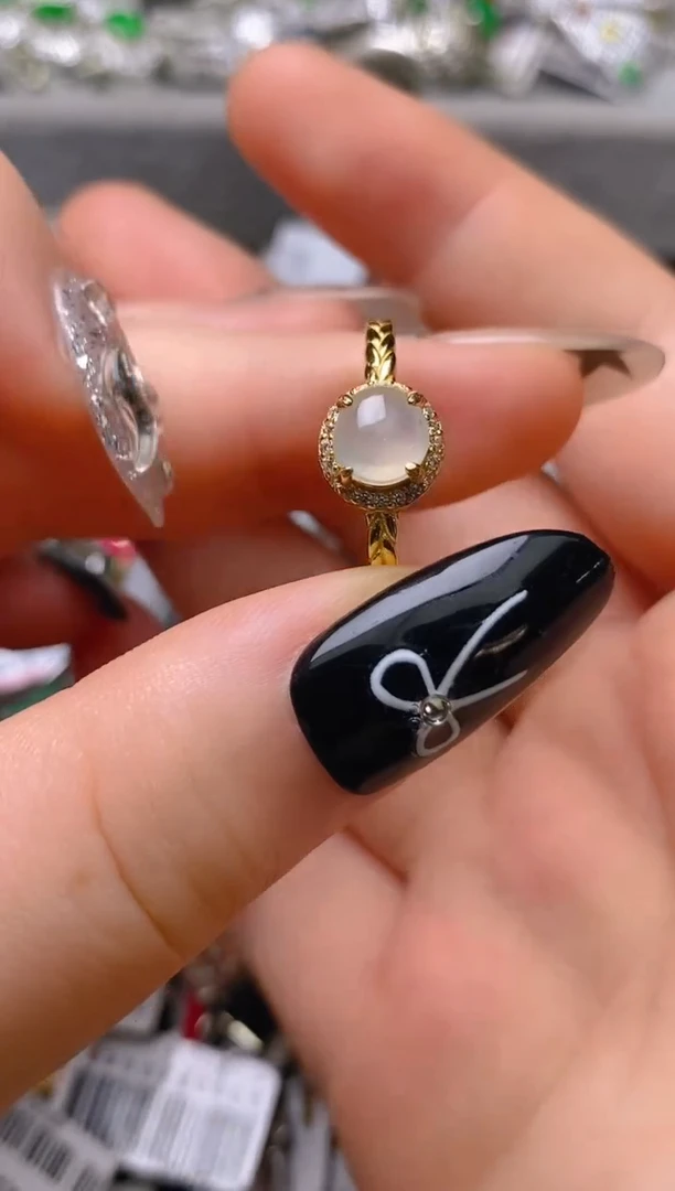 银S925镶嵌戒指翡翠 百内无证书